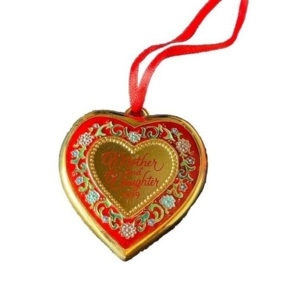 Hallmark Mother Daughter Heart Ornament 1999 MIB